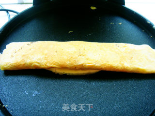 Orange-flavored Egg Rolls recipe