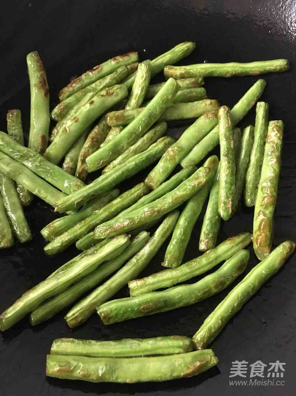 Stir-fried String Beans recipe