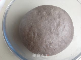 Black Sesame and Brown Wheat Buns recipe