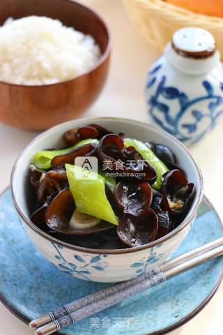 Stir Fried Fungus recipe