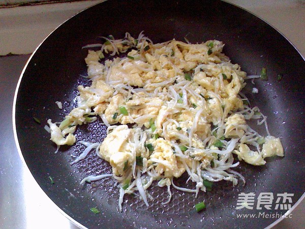 Whitebait Scrambled Eggs recipe