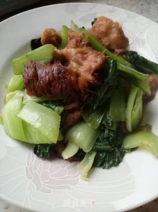 Stir-fried Rape with Hericium recipe