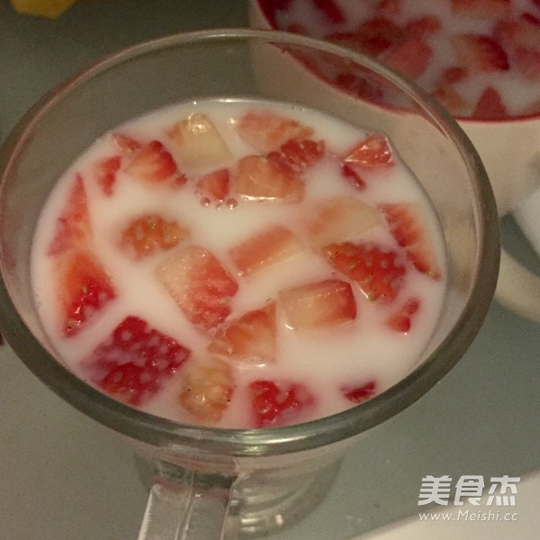 Strawberry Milk Jelly recipe