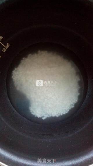 Nut Two-color Glutinous Rice Cake recipe