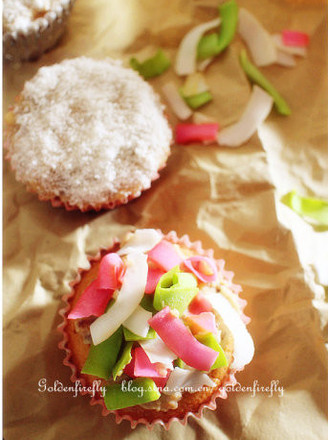 Coconut Fragrant White Chocolate Cup Cake recipe