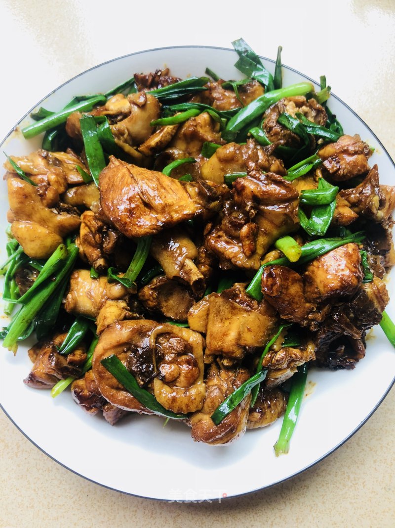 Stir-fried Chicken Nuggets with Scallions recipe