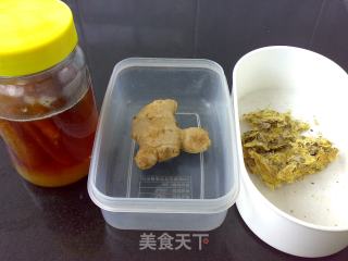 Chrysanthemum Ginger Honey Tea recipe