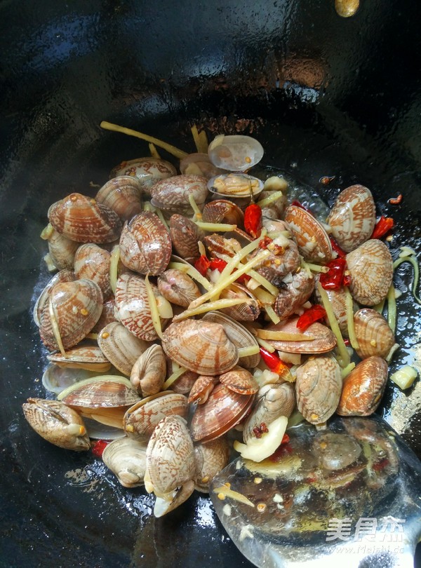 Spicy Fried Clams recipe