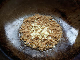 Stir-fried Minced Pork with Garlic Moss recipe