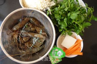 Mushroom Seafood Hot Pot recipe