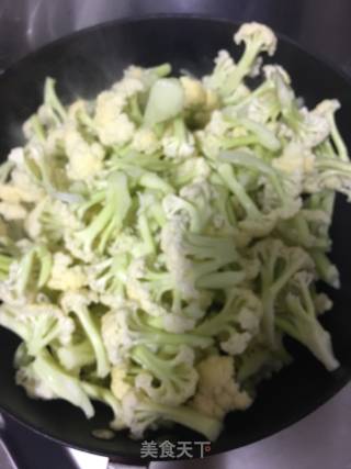 Stir-fried Cauliflower with Tofu in Oil recipe