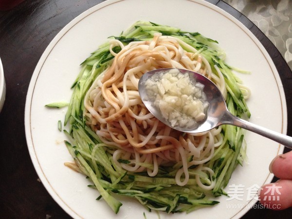 Cold Noodles with Sesame Sauce recipe