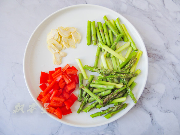 Stir-fried Chicken with Asparagus recipe