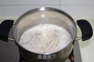 Beef Noodles in Clear Soup recipe