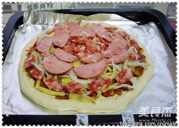 Bacon, Ham and Custard Pizza recipe