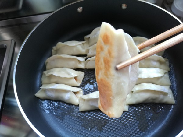 Beef Iced Pot Stickers recipe