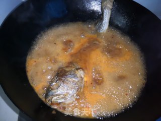 Braised Yellow Croaker in Sauce recipe