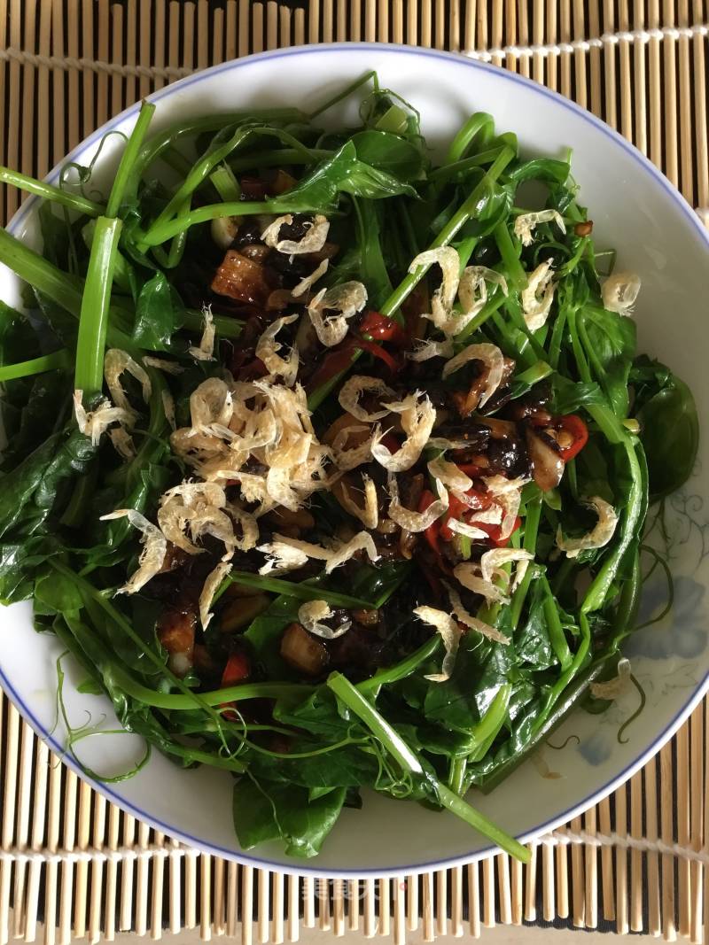 Spring Wild Vegetables-garlic Tempeh and Pea Tips recipe