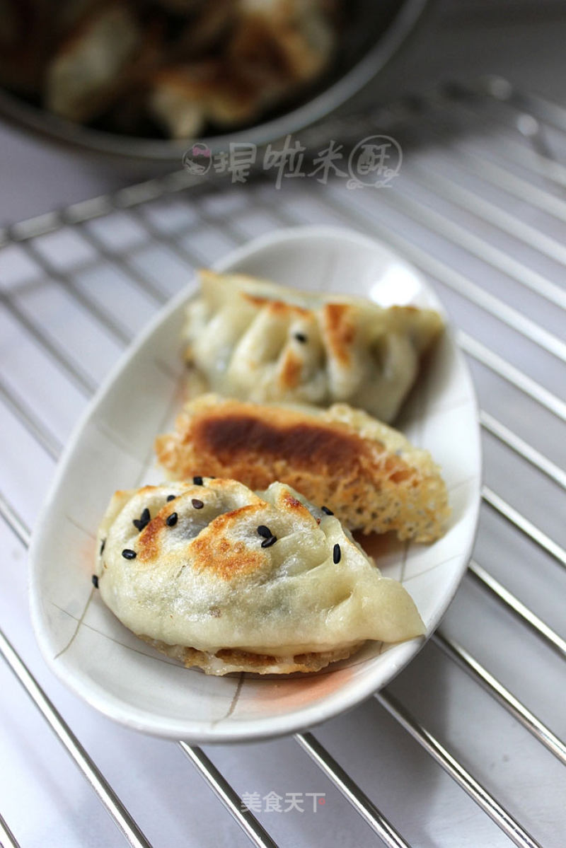 Eating Eggplant in Summer to Clear Away The Heat and Heat-fried Eggplant Buns with Vegetarian Stuffing recipe