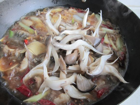 Mushroom Stewed Carp recipe