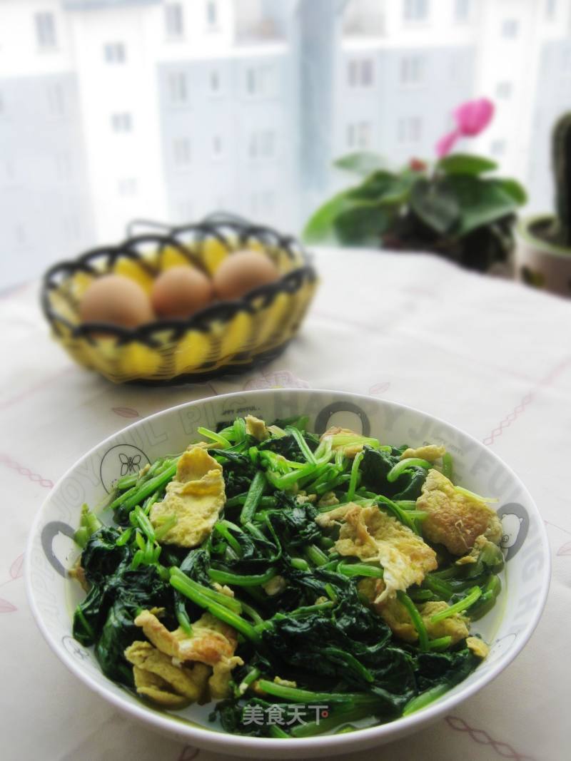 Scrambled Eggs with Spinach recipe