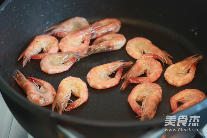 Shrimp and Vermicelli in Clay Pot recipe