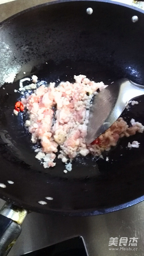 Stir-fried Minced Pork with Capers recipe