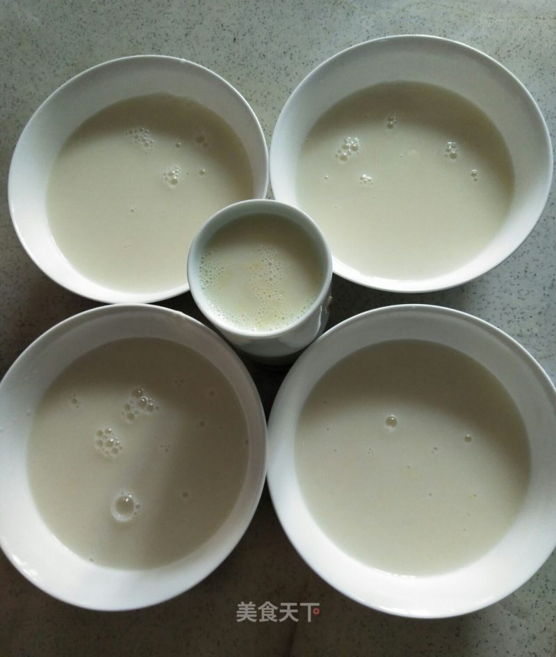 Milky White Corn Juice