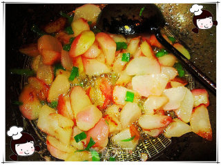 Dad’s Old Beijing Kitchen (vegetable Greenhouse)--the Taste in Memory (burning Little Carrots) recipe