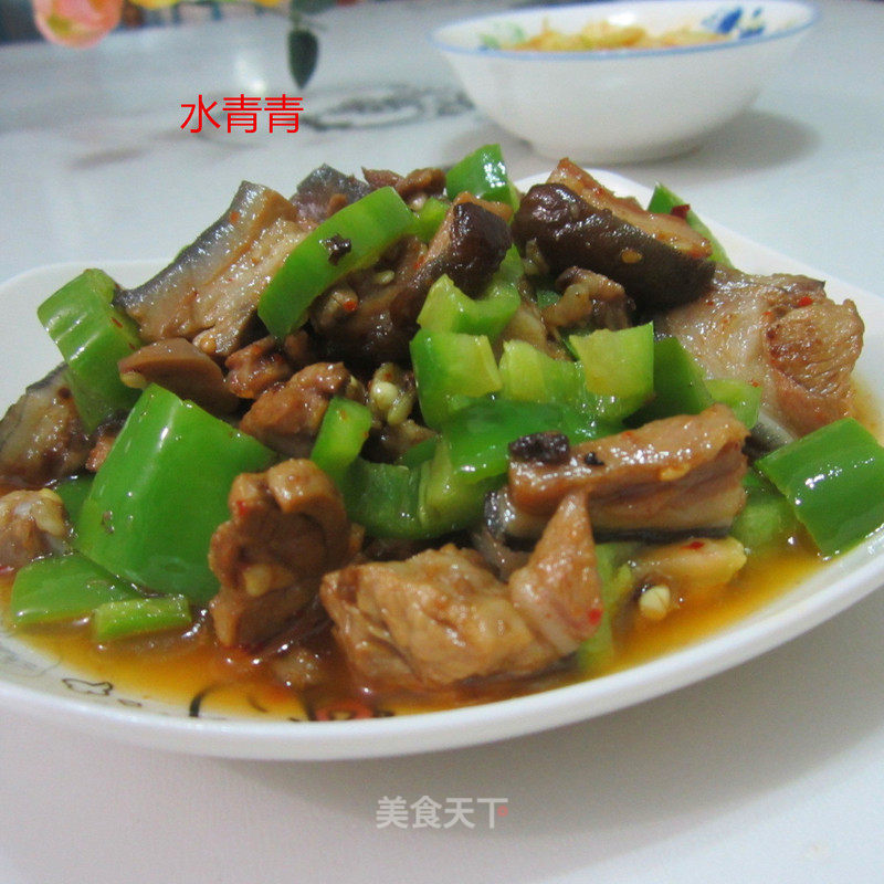Donkey Meat with Cumin and Green Pepper recipe