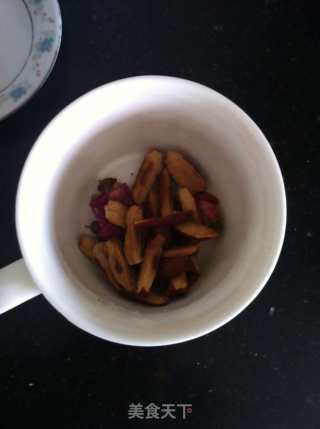 Rose Red Date Beauty Tea recipe