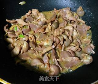 Finger Sucking Barbecue Chicken Gizzards recipe