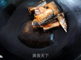 Grilled Saury with Japanese Salad Sauce recipe