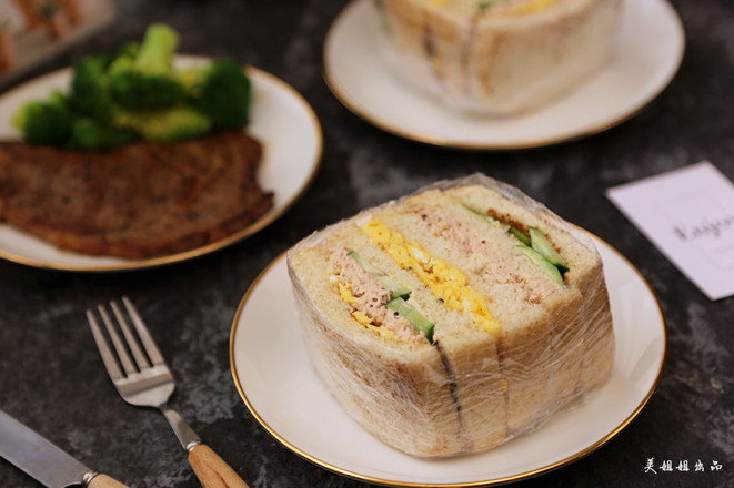 A Must for Healthy Weight Loss with Tuna Sandwiches recipe