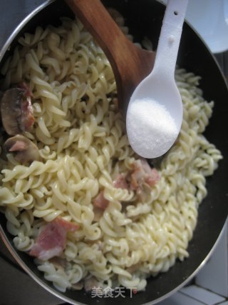 Creamy Bacon Pasta recipe