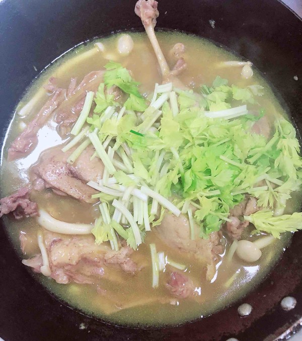 Curry Duck Leg Noodle recipe