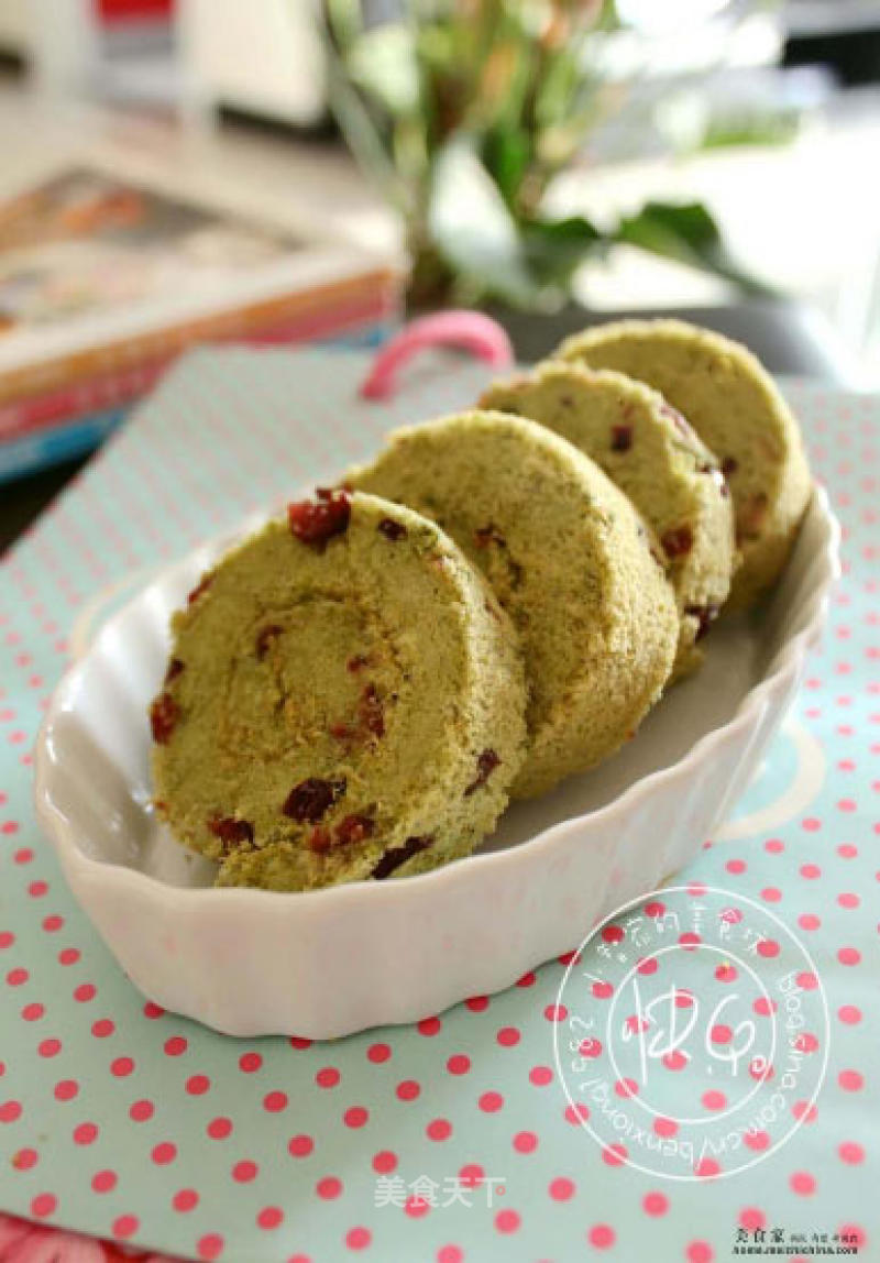 Matcha Cranberry Cake Roll recipe