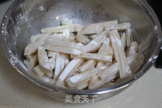 Stir-fried Lotus Root Strips recipe