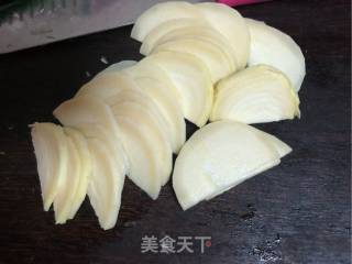 Braised Red Ginseng with Winter Bamboo Shoots recipe