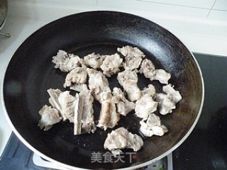 Challenge The Classic---less Oil Version of Sweet and Sour Pork Ribs recipe