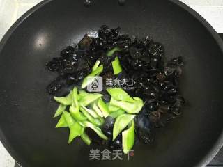 Stir Fried Fungus recipe