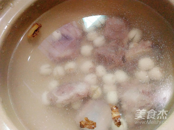 Lotus Seed and Winter Melon Pork Rib Soup recipe