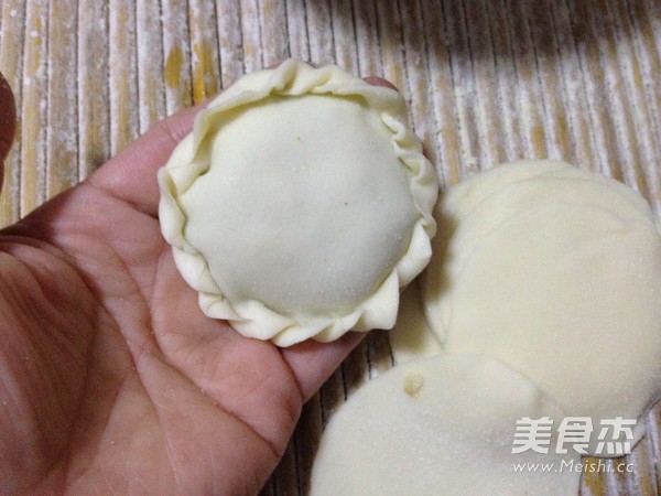 Dumpling Skin Version Leek Box recipe