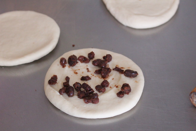 Steamed Red Bean Cake with Milk recipe