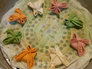 Colorful Butterfly Hot Noodle Steamed Dumplings recipe