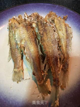 Deep-fried Braised Fresh Salted Fish recipe