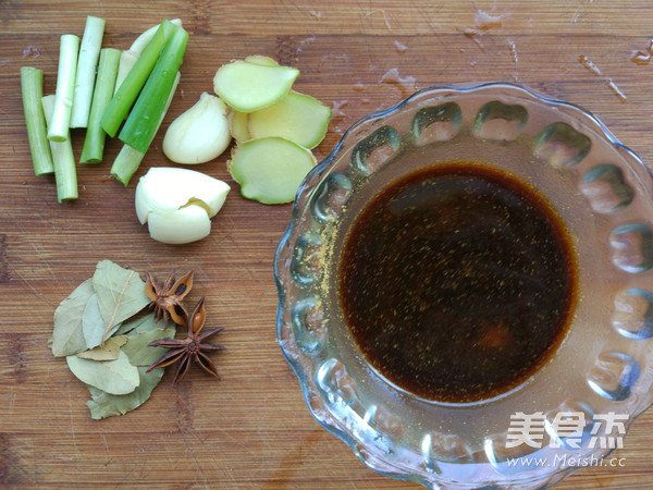 Braised Bones in Sauce recipe