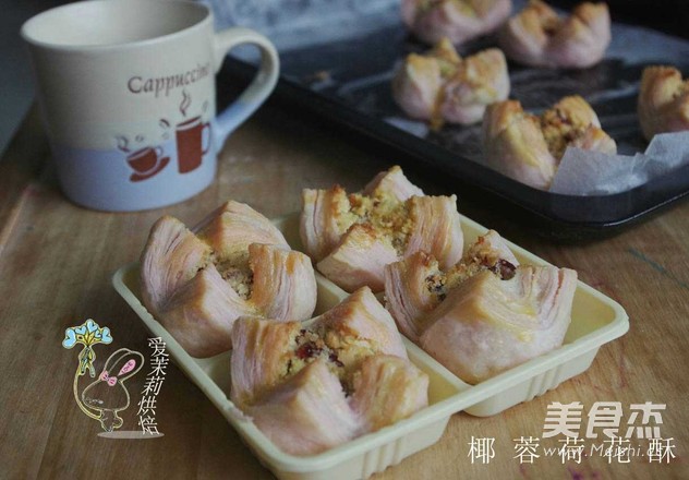 Coconut Lotus Cake recipe