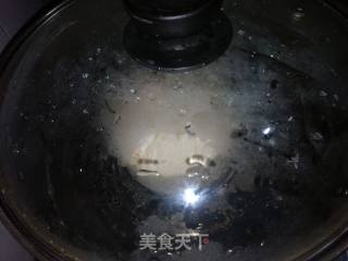 Coconut Stewed Snow Fungus in Syrup recipe