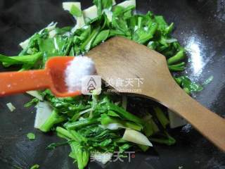 Stir-fried Rapeseed with Bamboo Shoots recipe